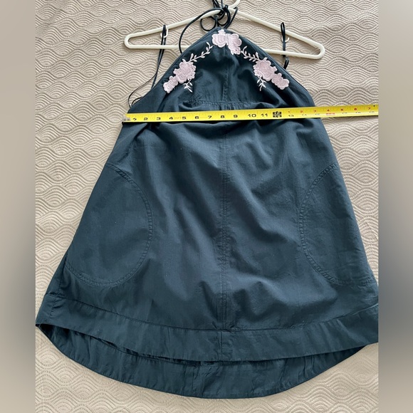 🆕 Free People Mia halter tunic in navy with pink embroidery size small - Picture 8 of 10